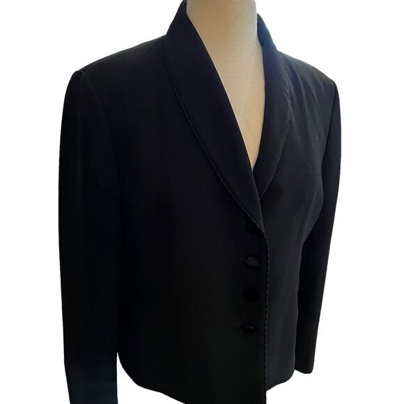 Evan-Picone  Blazer Black Padded Shoulders, Velvet Buttons & Trim size 14P - Picture 2 of 11
